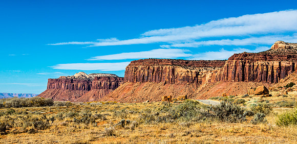 Needles Buttes