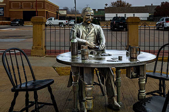 Wyatt Earp Poker Statue