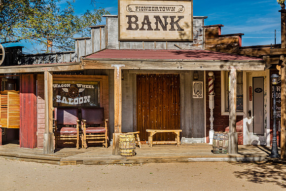 Pioneertown Bank and Saloon Facade