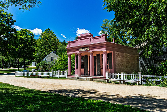 Historic Thompson Bank Building