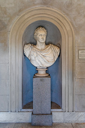 George Washington Bust in Niche