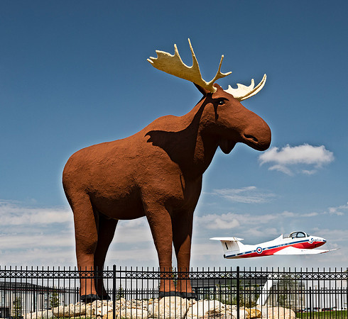 Mac the Moose Statue and Jet