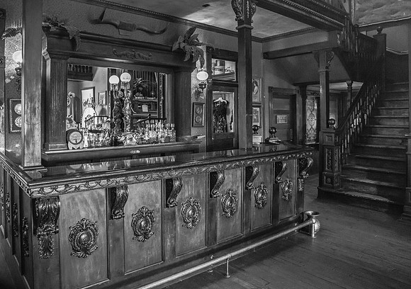 Saloon's Bar